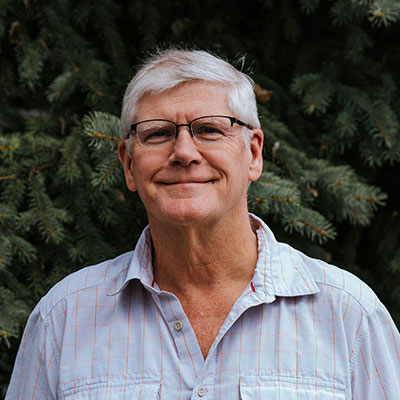 Portrait of Pete Regan.